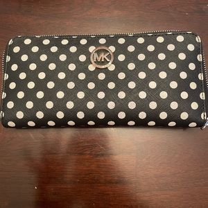 Michael Kors polka dot wallet